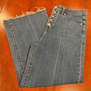 GAP Raw Edge Ankle/Crop Jeans